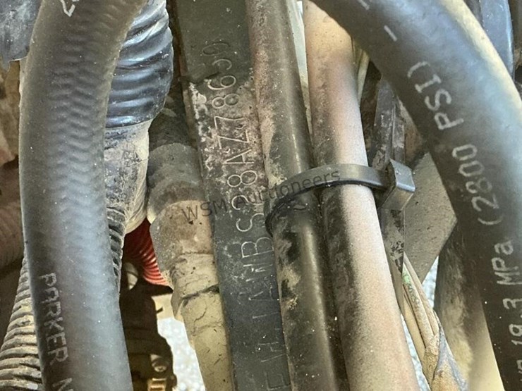 2008-sterling-l8500-image-22