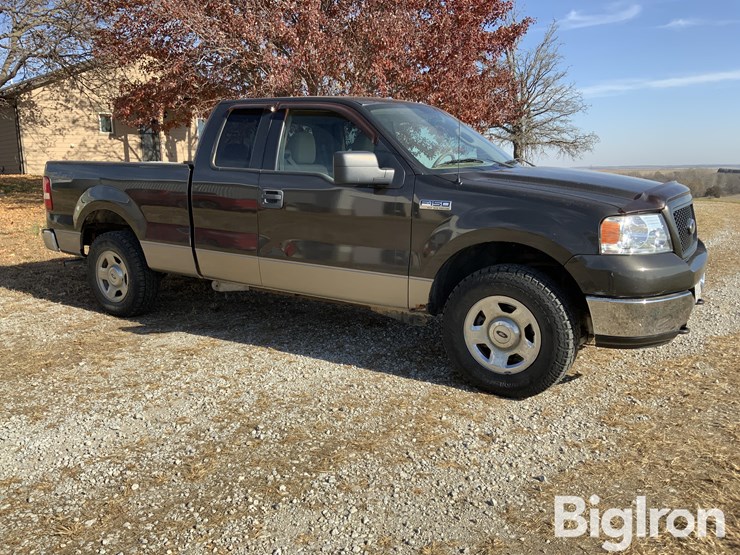 ford-f150-xlt-image-3