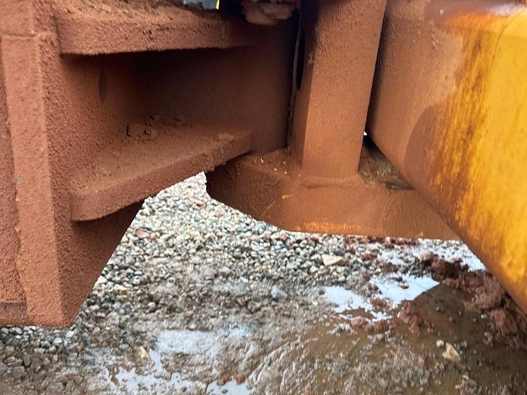 2014-volvo-sd75-image-16