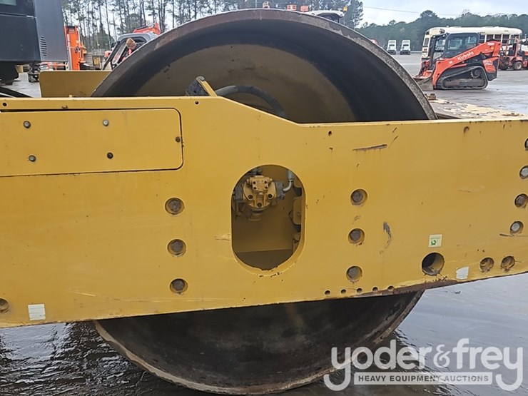 2008-caterpillar-cs74b-image-9