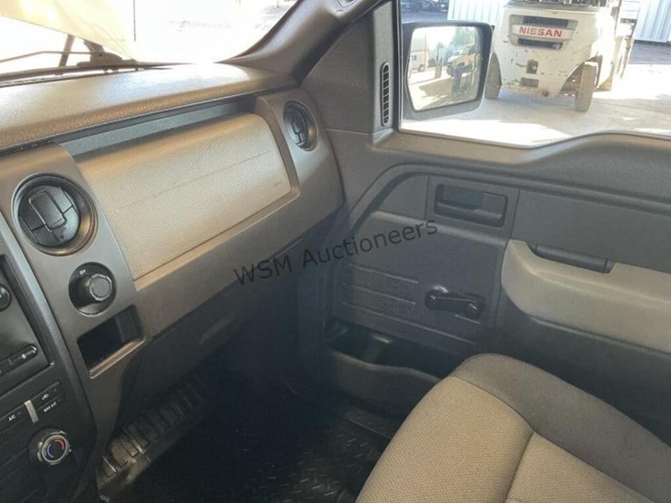 2010-ford-f150-image-19