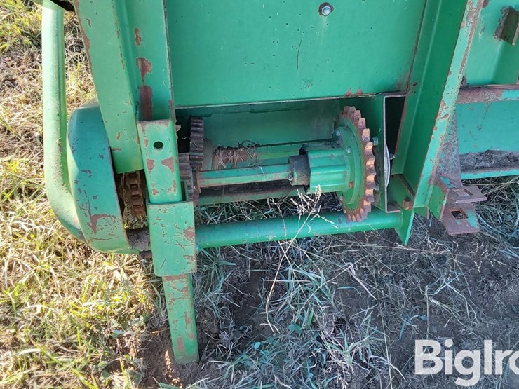 john-deere-7-image-15