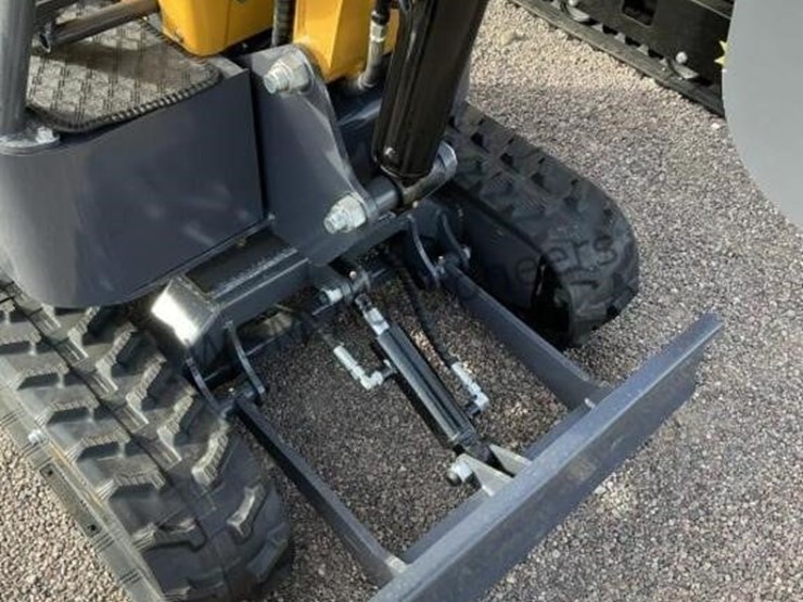 2025-cfg-mx12r-mini-excavator-image-6