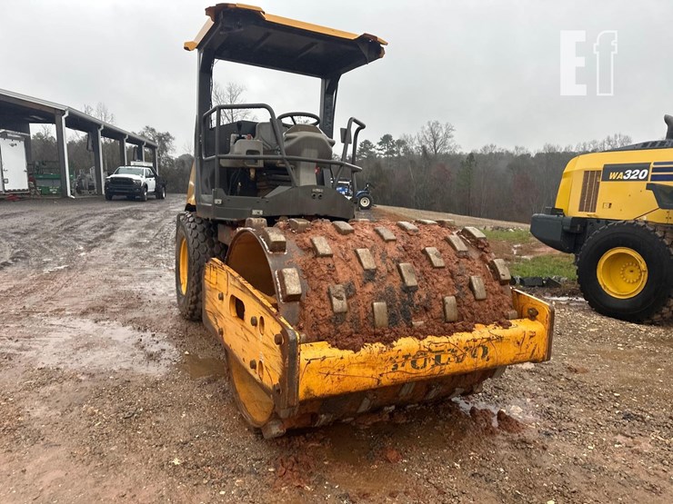 2014-volvo-sd75-image-3