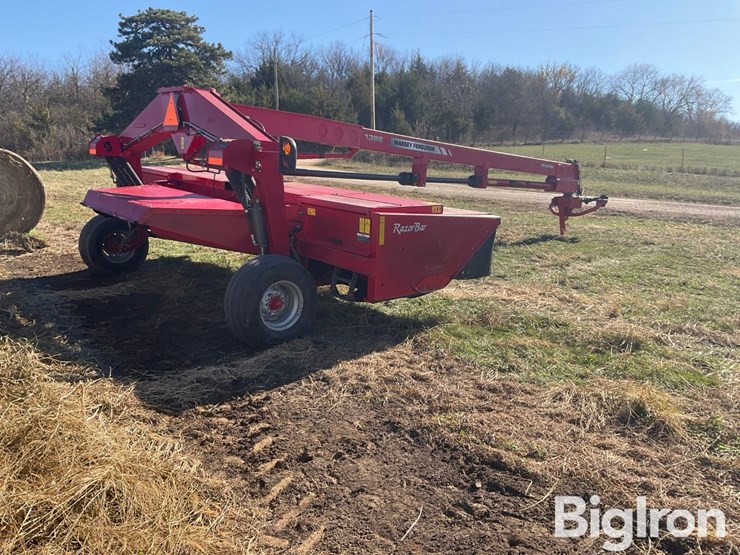 hesston-1386-image-5