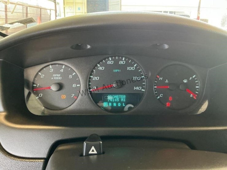 2015-chevrolet-impala-sdn-image-16