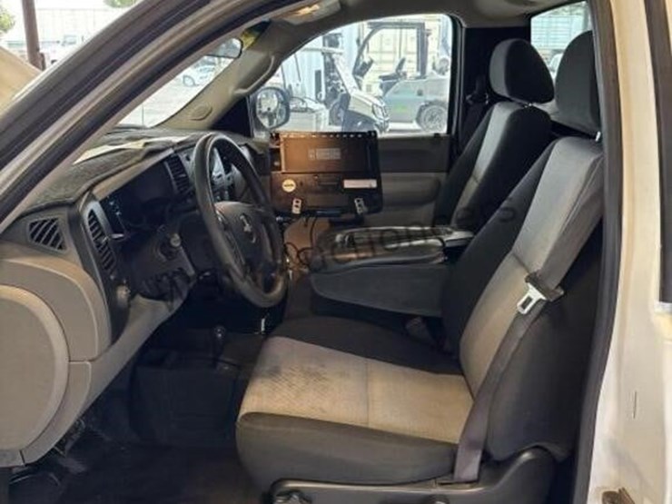 2009-chevrolet-silverado-1500-image-24