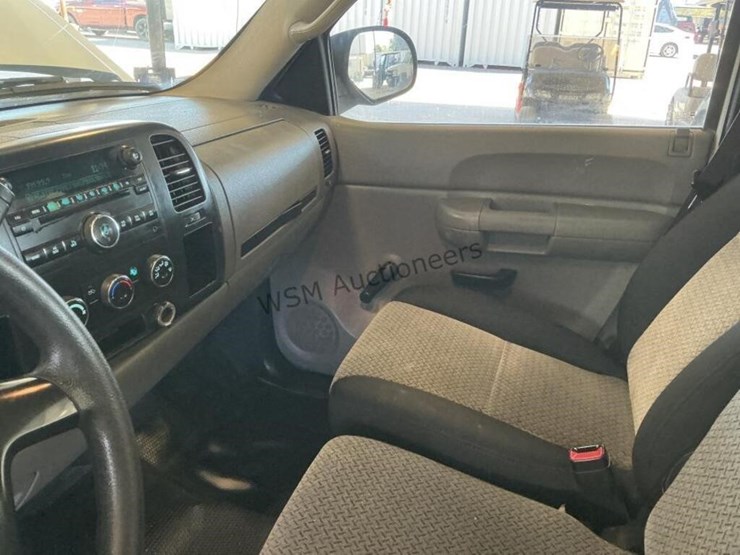 2008-chevrolet-silverado-1500-image-19