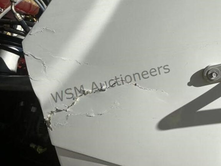 2008-sterling-l8500-image-15