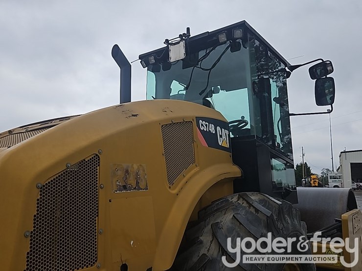 2008-caterpillar-cs74b-image-17