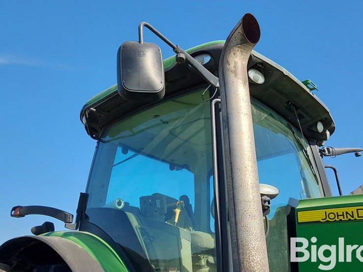 john-deere-7230r-image-18