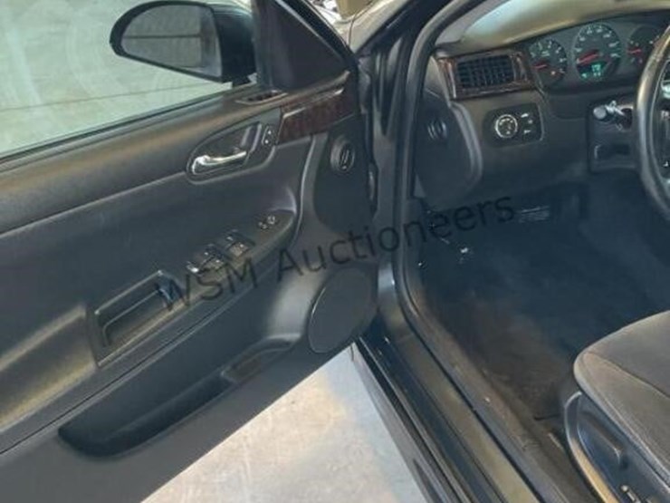 2014-chevrolet-impala-sdn-image-22