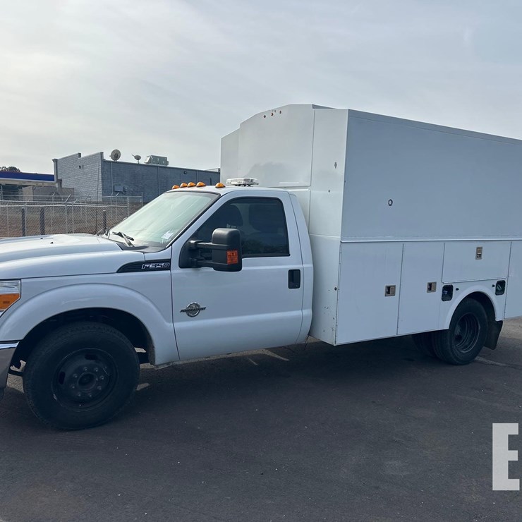 2016 FORD F350 XL