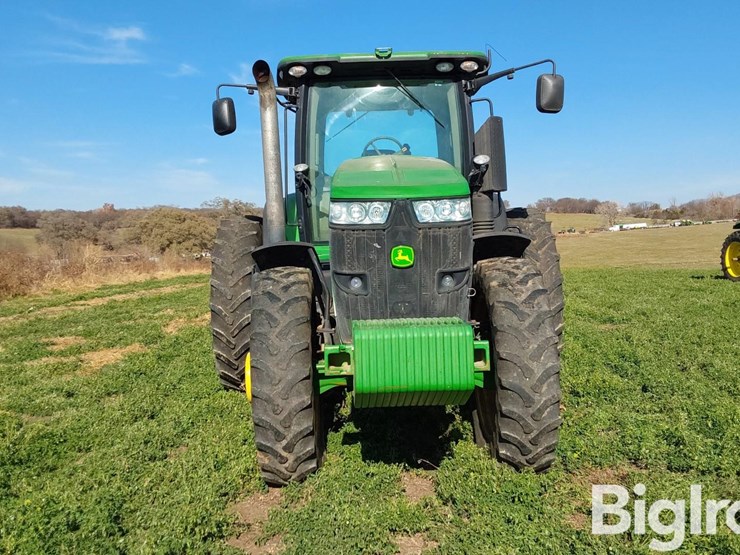 john-deere-7230r-image-2