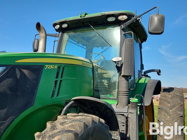 john-deere-7230r-image-11