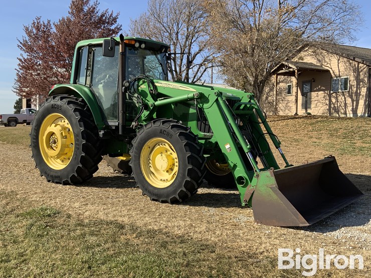 john-deere-7520-image-3