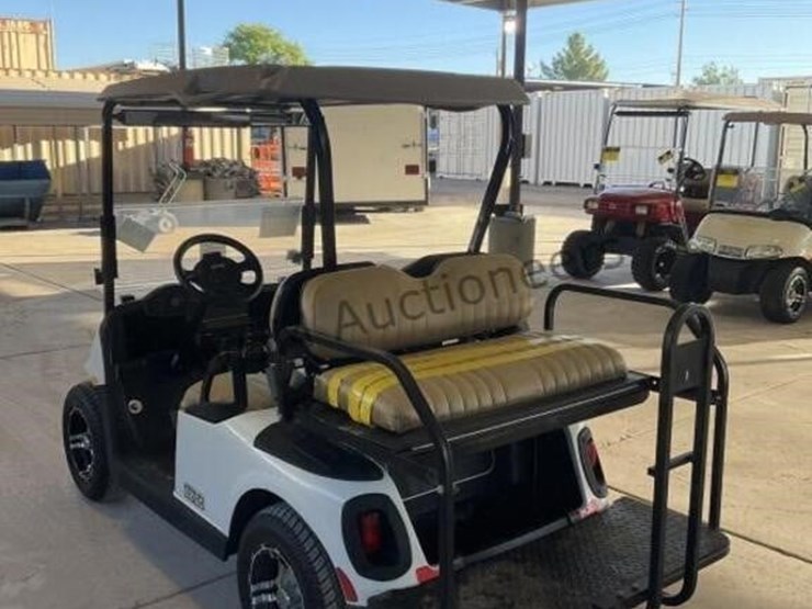 2013-ez-go-freedom-rxv-golf-cart-image-5