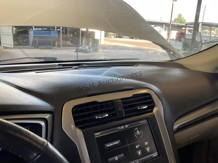 2016-ford-fusion-hybrid-sdn-image-19