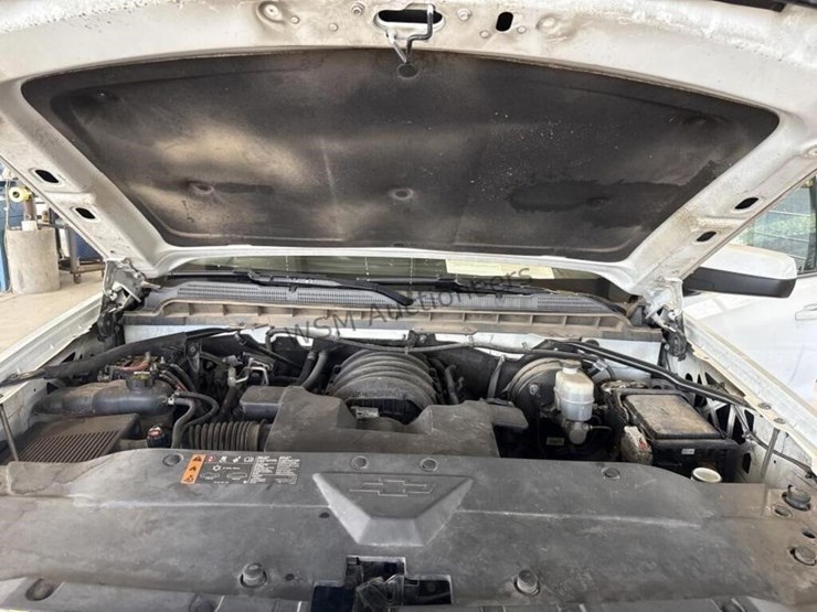 2019-chevrolet-silverado-1500-image-15