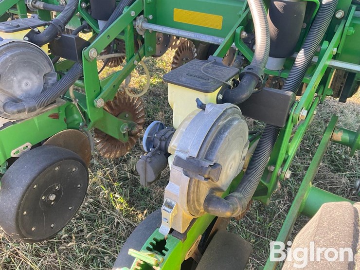 john-deere-1770nt-image-20