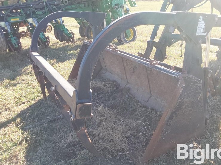 new-holland-84lb-image-10