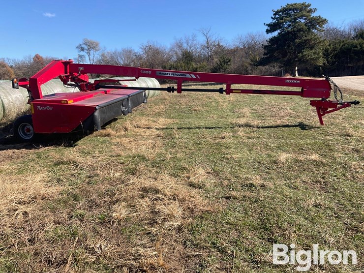 hesston-1386-image-4