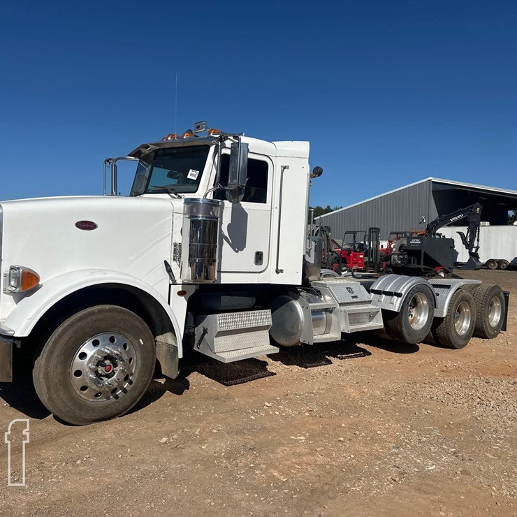 2012 PETERBILT 367