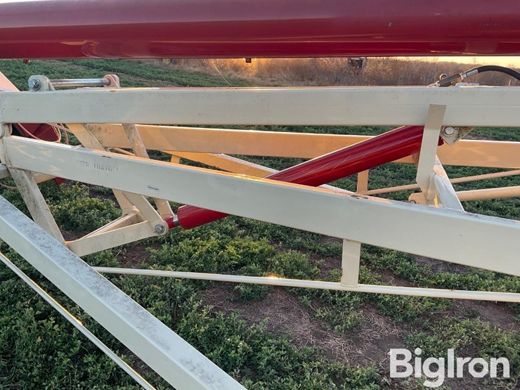 buhler-farm-king-1070-image-20