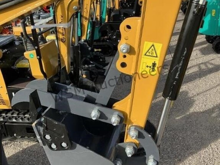 2025-agt-mx12r-mini-excavator-image-5