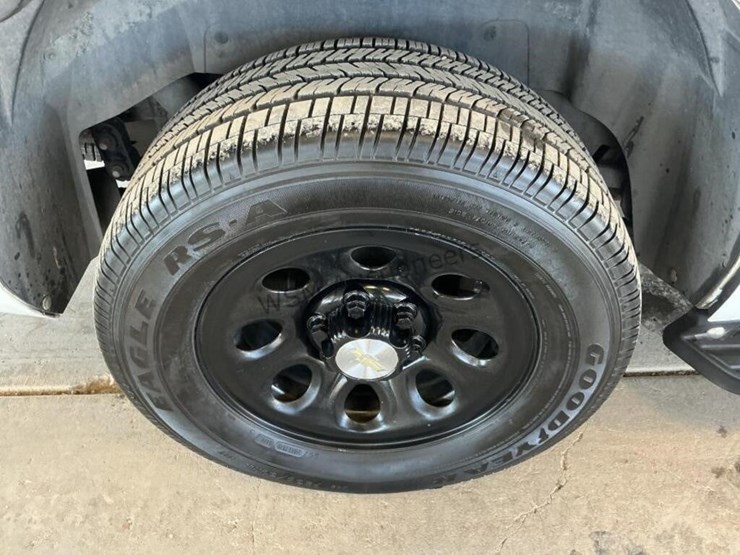 chevrolet-tahoe-image-8