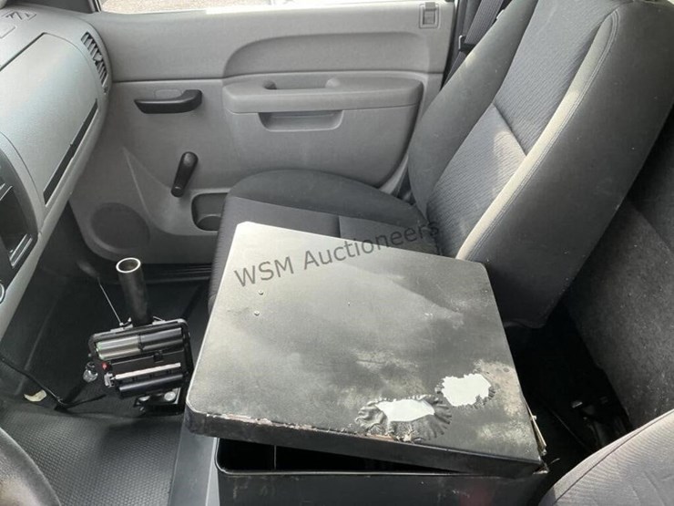 2012-chevrolet-silverado-1500-image-18