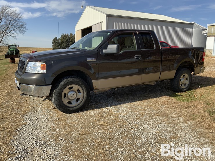 ford-f150-xlt-image-1