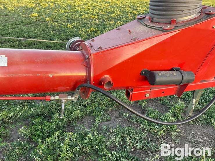 buhler-farm-king-1070-image-9