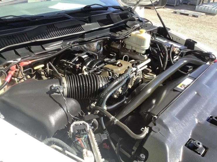 2014-ram-4500-bucket-truck-image-21