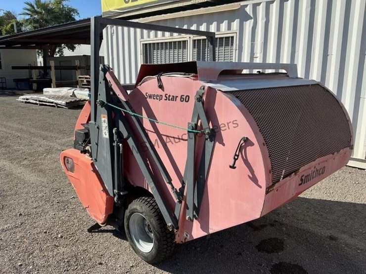 smithco-sweep-star-60-mower-image-7