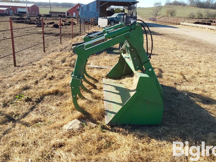 john-deere-8-image-6