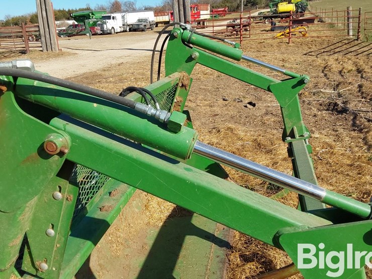 john-deere-8-image-10