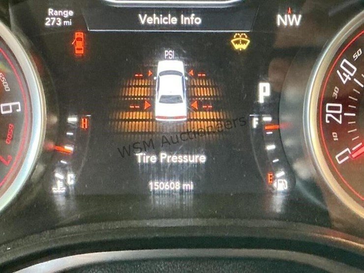 2016-dodge-challenger-sdn-image-16