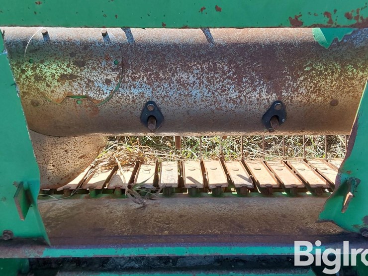 john-deere-7-image-18