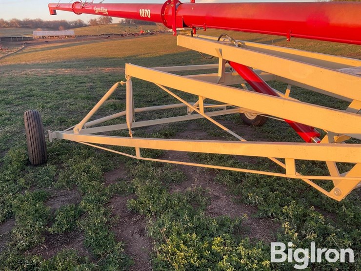 buhler-farm-king-1070-image-14