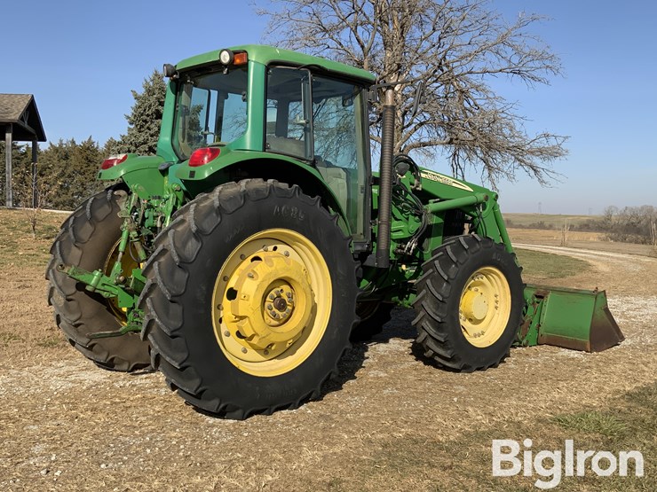 john-deere-7520-image-5