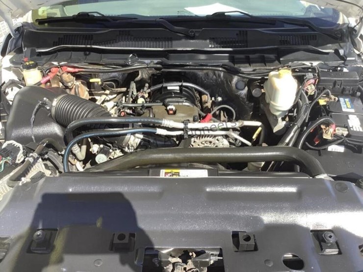 2014-ram-4500-bucket-truck-image-22