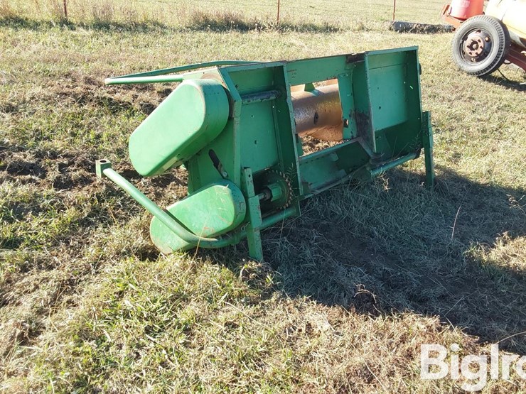 john-deere-7-image-7