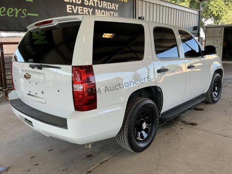 chevrolet-tahoe-image-7