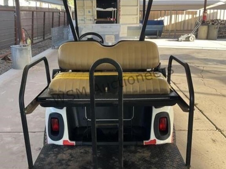 2013-ez-go-freedom-rxv-golf-cart-image-6