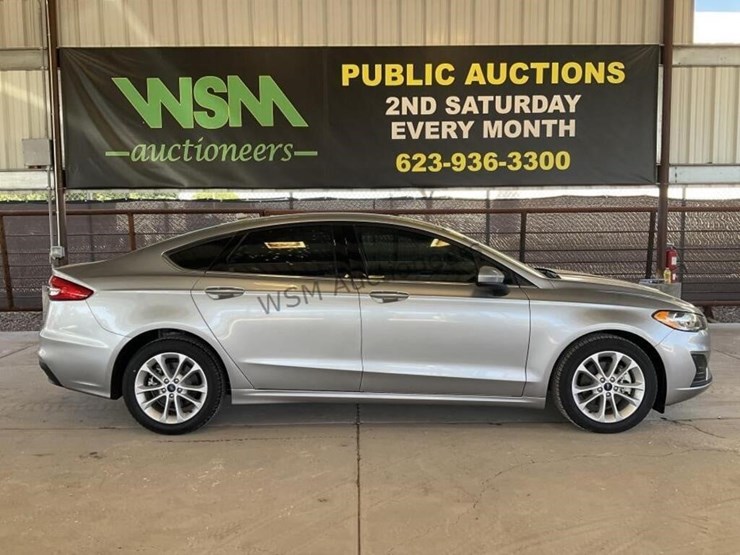 2020-ford-fusion-hybrid-sdn-image-1