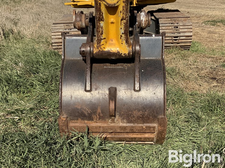 komatsu-pc200-lc-image-12