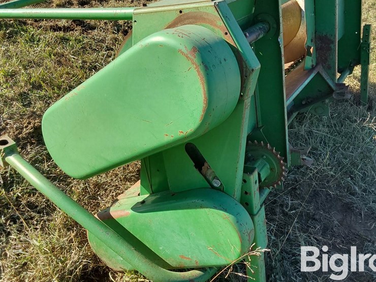 john-deere-7-image-17