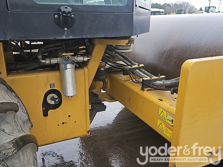 2008-caterpillar-cs74b-image-18