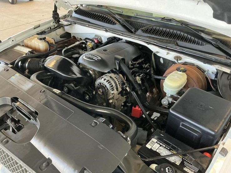 2006-chevrolet-silverado-1500-image-12